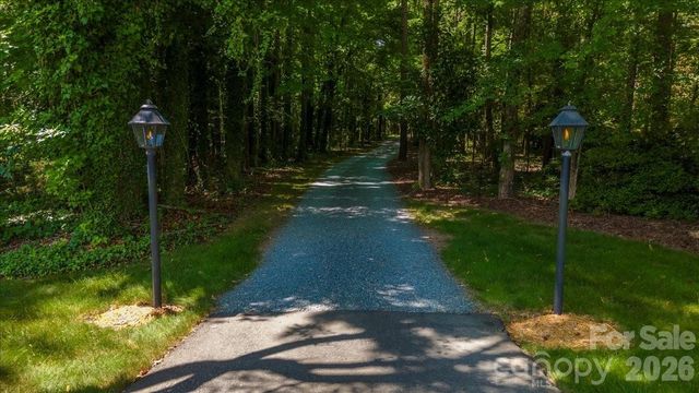 8903 New Town Road, Waxhaw, NC 28173
