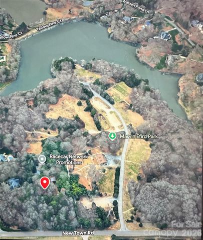 8903 New Town Road, Waxhaw, NC 28173