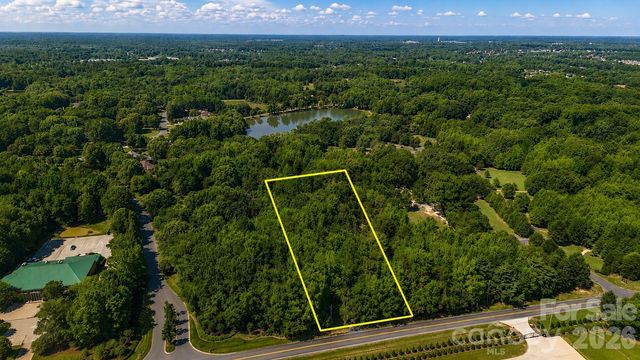 8903 New Town Road, Waxhaw, NC 28173