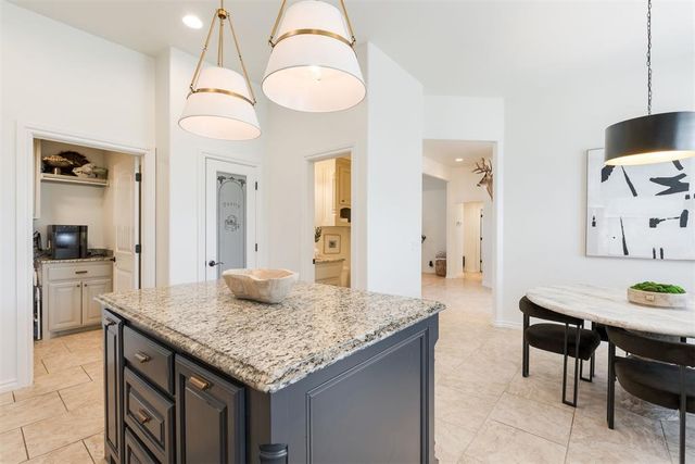 535 Eagle Lake Lane, Newcastle, OK 73065