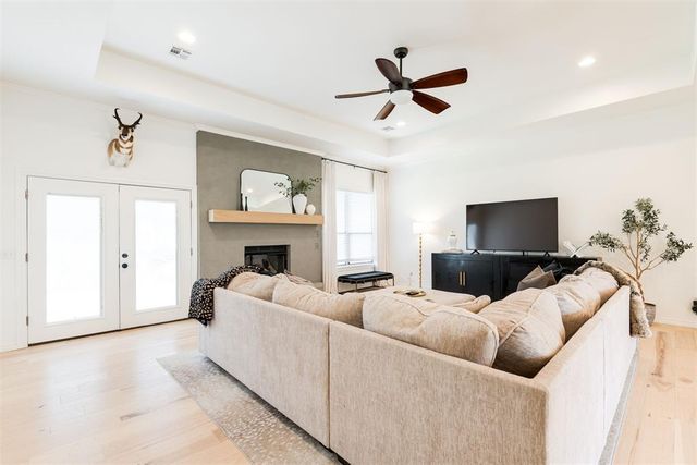 535 Eagle Lake Lane, Newcastle, OK 73065