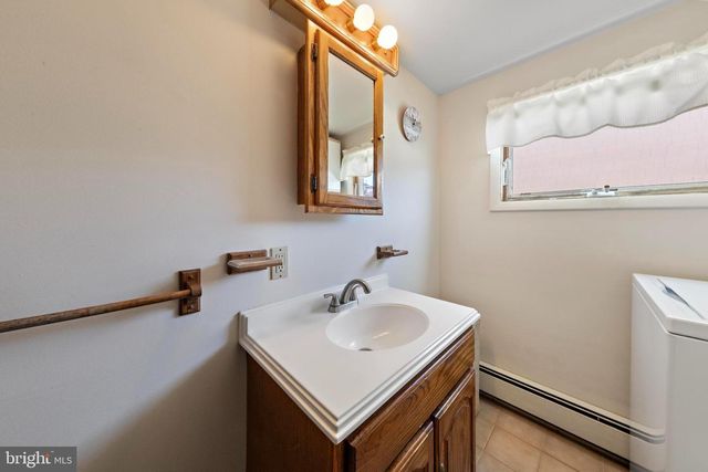 16 E PAULDING AVE, Long Beach Township, NJ 08008