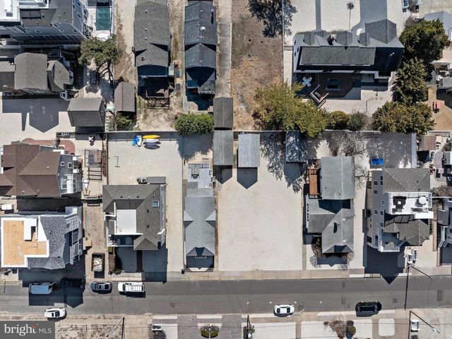 16 E PAULDING AVE, Long Beach Township, NJ 08008