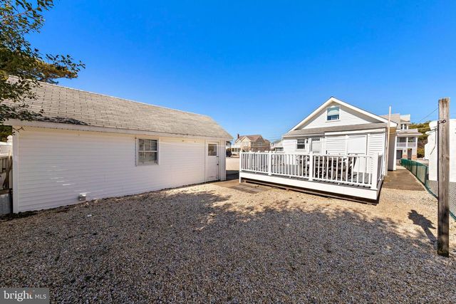 16 E PAULDING AVE, Long Beach Township, NJ 08008