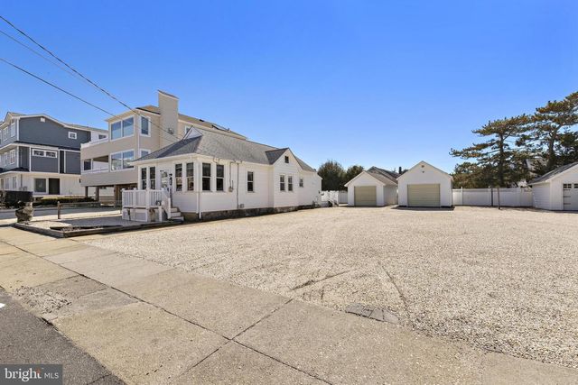 16 E PAULDING AVE, Long Beach Township, NJ 08008