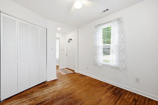 1127 N Jefferson Drive, Huntington, WV 25701