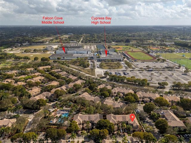 3892 Tree Top Dr, Weston, FL 33332