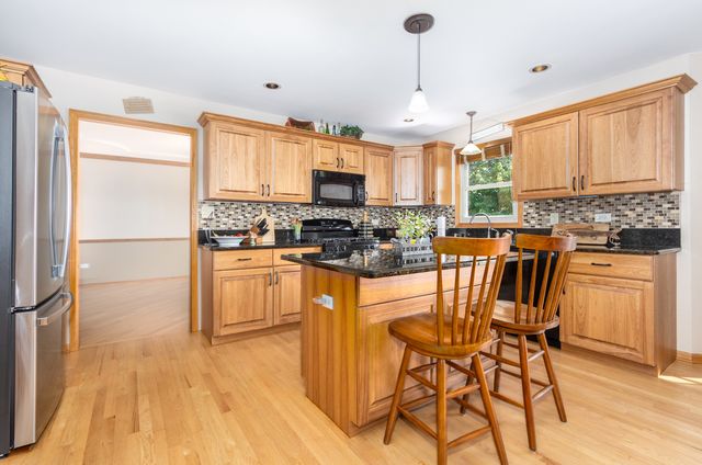 19303 Kevin Avenue, Mokena, IL 60448