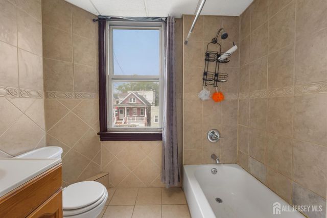 724 Charles Street, Perth Amboy, NJ 08861