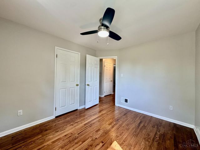 3909 Cedarwood Place, Silverton, OH 45213