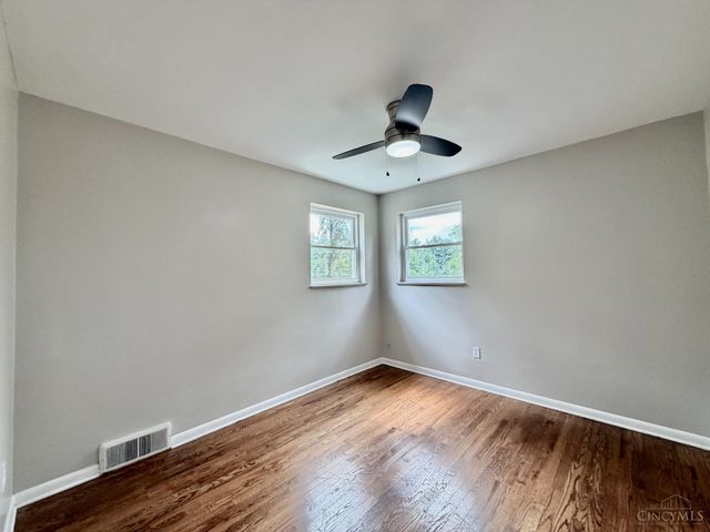 3909 Cedarwood Place, Silverton, OH 45213