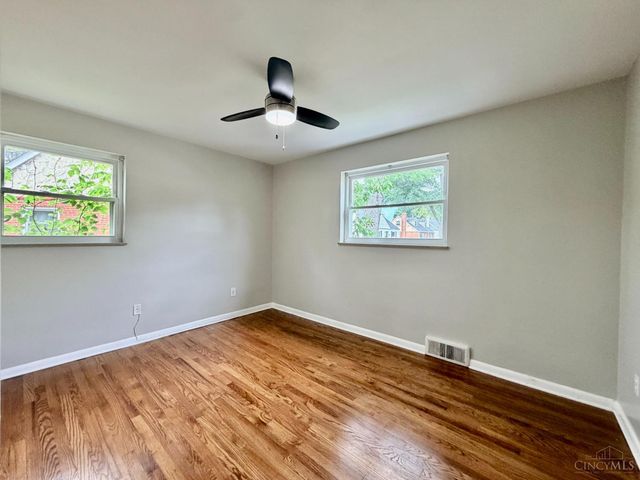 3909 Cedarwood Place, Silverton, OH 45213