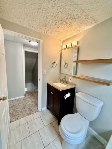 3909 Cedarwood Place, Silverton, OH 45213