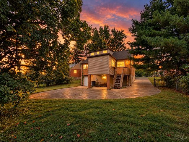 3909 Cedarwood Place, Silverton, OH 45213