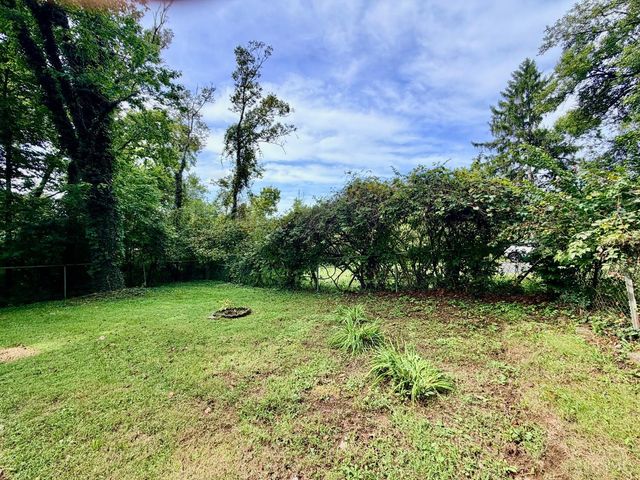 3909 Cedarwood Place, Silverton, OH 45213