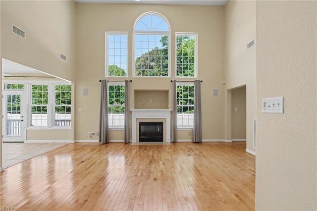3849 Affirmed WAY, Virginia Beach, VA 23464