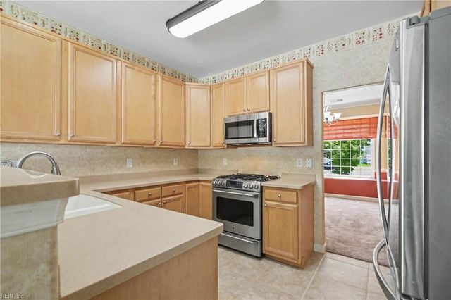 3849 Affirmed WAY, Virginia Beach, VA 23464