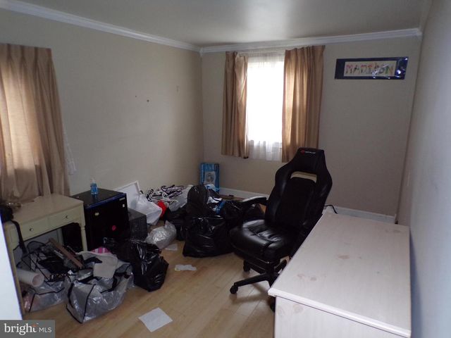 65 TRENT RD, Blackwood, NJ 08012