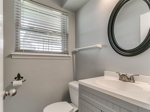 4713 Lunow Drive, Oklahoma City, OK 73135