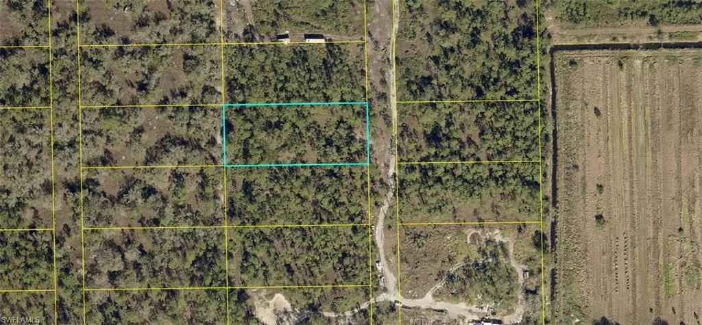 5911 Stewart LN, Labelle, FL 33935