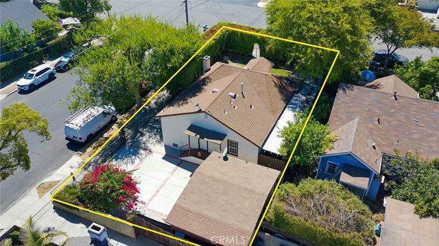 300 N Carmelo, Pasadena, CA 91107