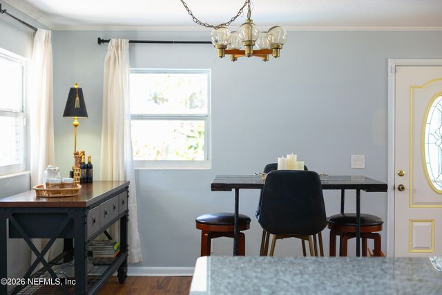 521 N LAKE Street, Crescent City, FL 32112