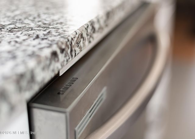 521 N LAKE Street, Crescent City, FL 32112