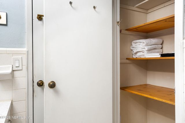 521 N LAKE Street, Crescent City, FL 32112