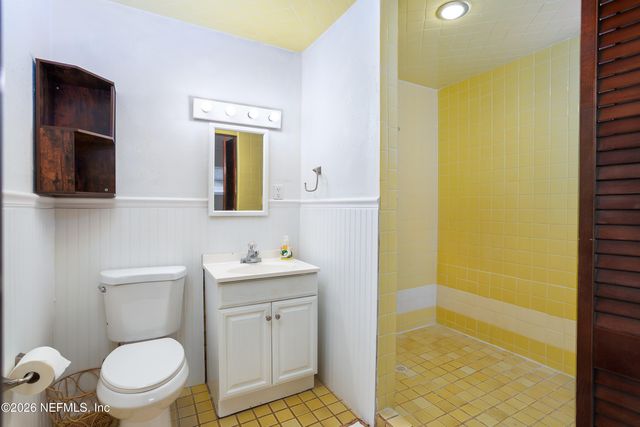 521 N LAKE Street, Crescent City, FL 32112