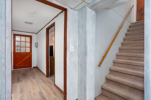 521 N LAKE Street, Crescent City, FL 32112