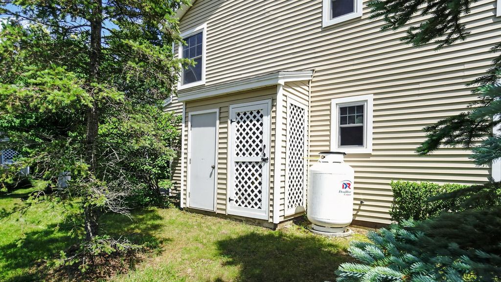 15 Jarita Court 15, Portland, ME 04103 — photo 4