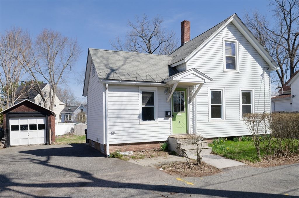 7 Cross St, Natick, MA 01760