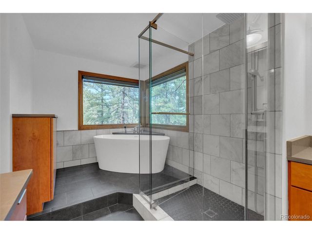 7045 Perry Park Blvd, Larkspur, CO 80118