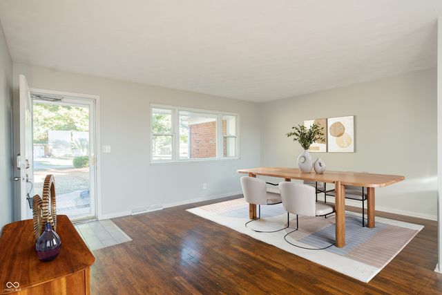 10080 N Balfer Drive W, Fortville, IN 46040