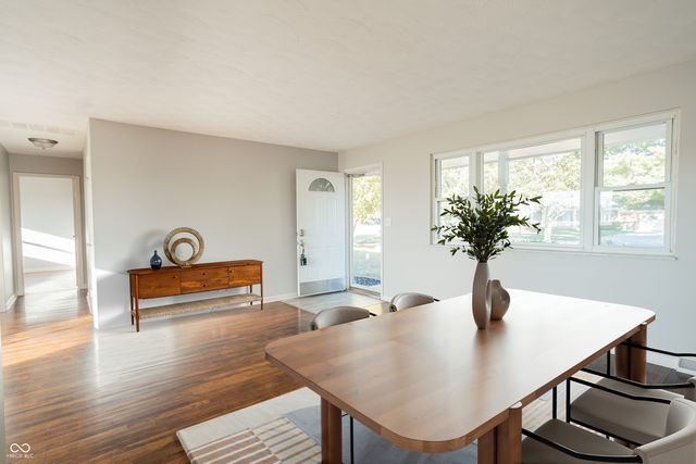 10080 N Balfer Drive W, Fortville, IN 46040