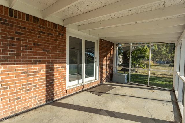 10080 N Balfer Drive W, Fortville, IN 46040