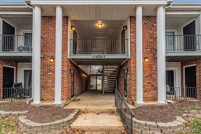 1419 Durango Lane 1, Fenton, MO 63026