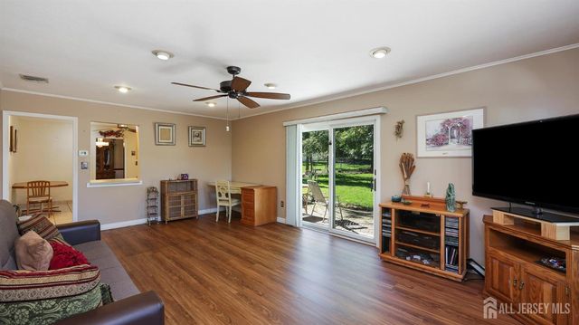 12 Nightingale Street, Edison, NJ 08820