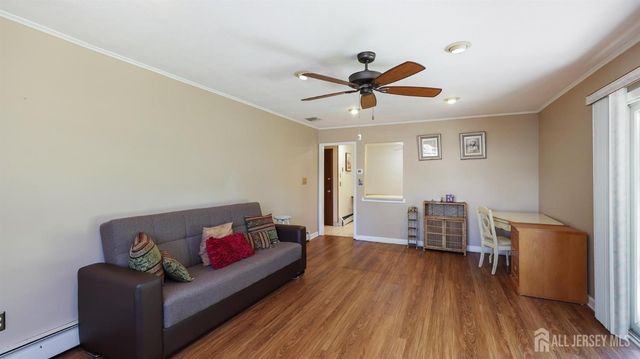 12 Nightingale Street, Edison, NJ 08820