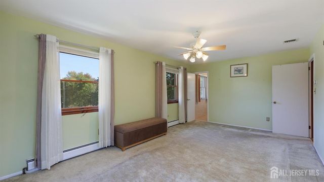 12 Nightingale Street, Edison, NJ 08820