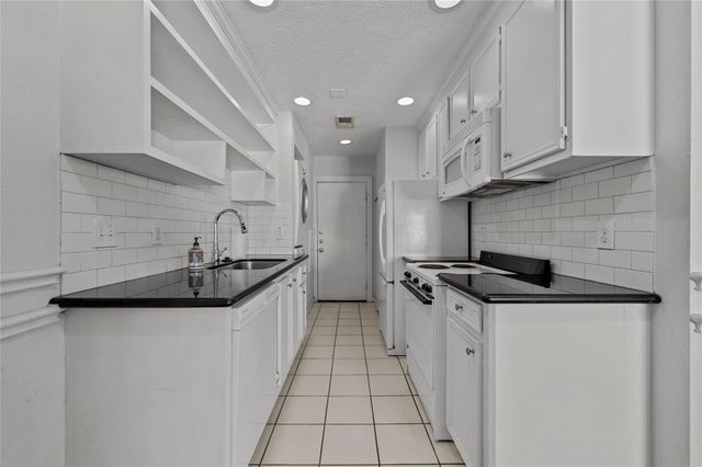 2816 Wichita Street 3, Houston, TX 77004