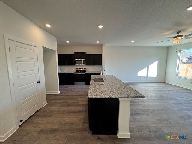 2108 Meridian Loop, Temple, TX 76504