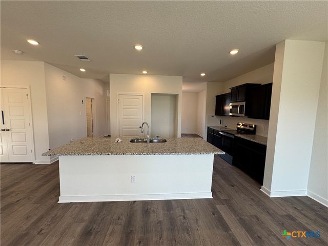 2108 Meridian Loop, Temple, TX 76504