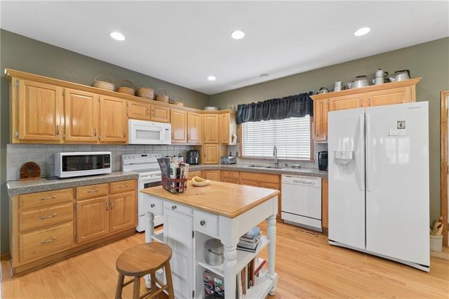 1897 NW 255th Road, Kingsville, MO 64061