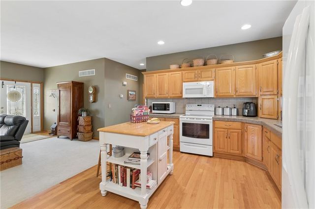 1897 NW 255th Road, Kingsville, MO 64061