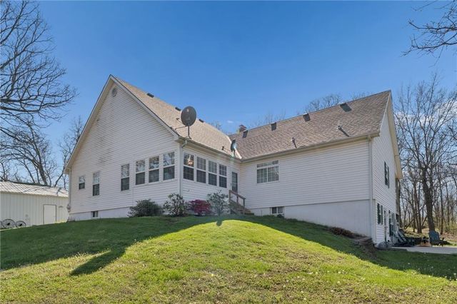 1897 NW 255th Road, Kingsville, MO 64061