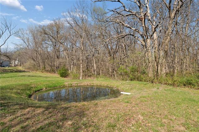 1897 NW 255th Road, Kingsville, MO 64061