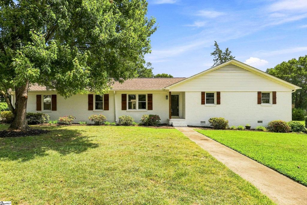 401 Wemberly Lane, Simpsonville, SC 29681