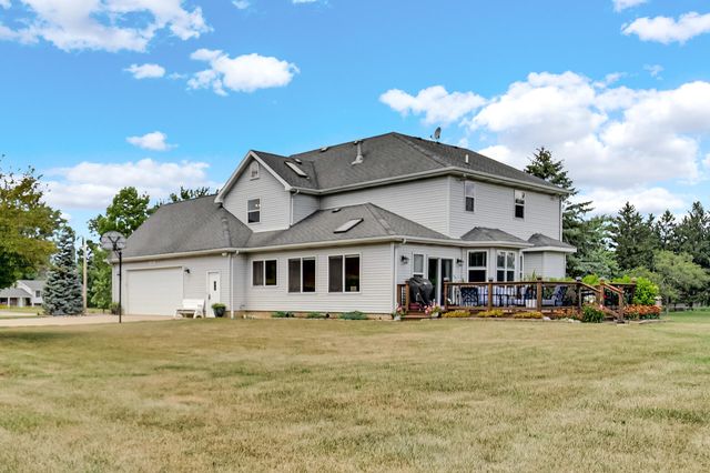 679 N 700 W, Hobart, IN 46342