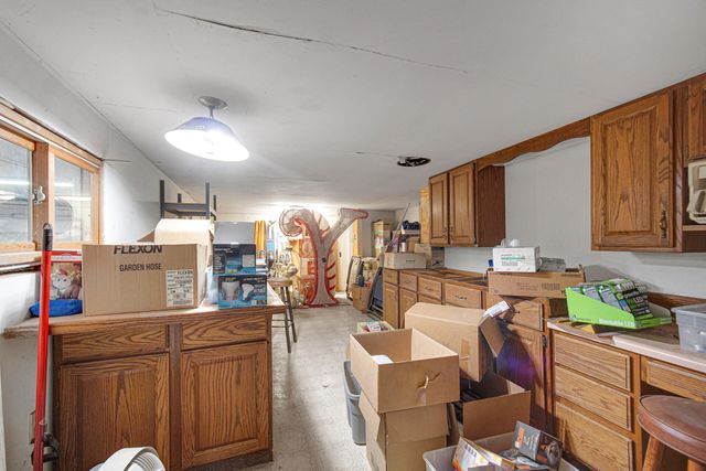 679 N 700 W, Hobart, IN 46342